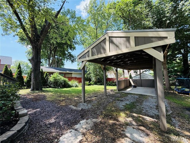 509 W Saint Louis St, Nashville, IL 62263 - photo 5