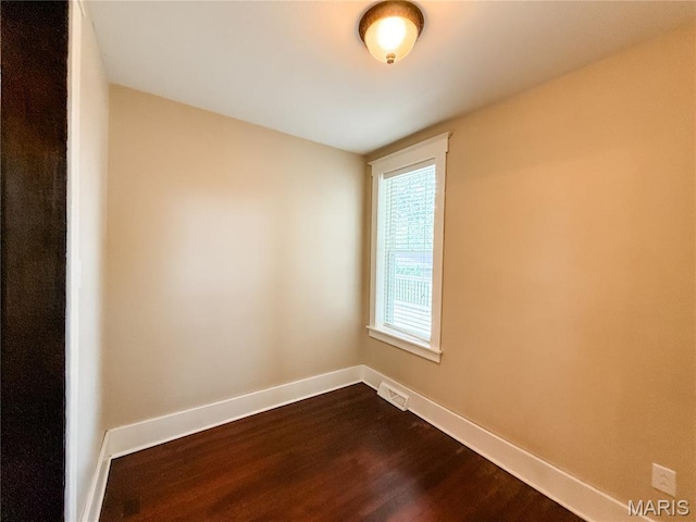 509 W Saint Louis St, Nashville, IL 62263 - photo 20