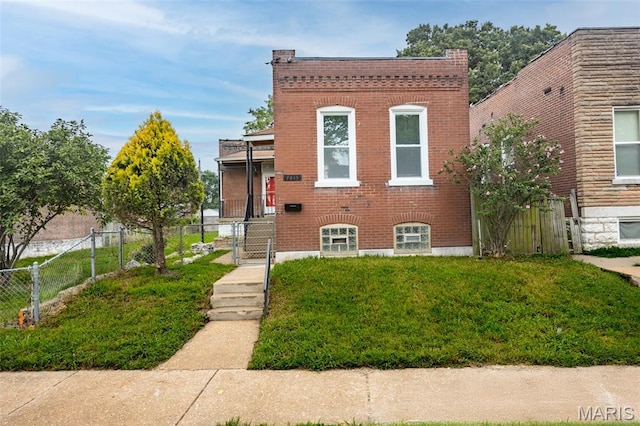 7615 Vermont Ave, Saint Louis, MO 63111 - photo 1
