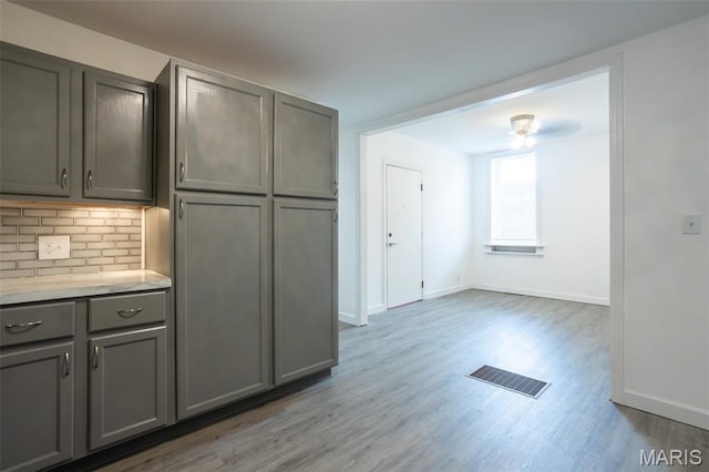 7615 Vermont Ave, Saint Louis, MO 63111 - photo 10
