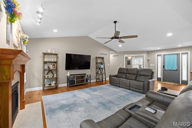 8817 Wendell Creek Dr, Saint Jacob, IL 62281 - photo 9