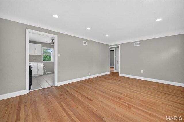 9016 Kathlyn Dr, Saint Louis, MO 63134 - photo 7