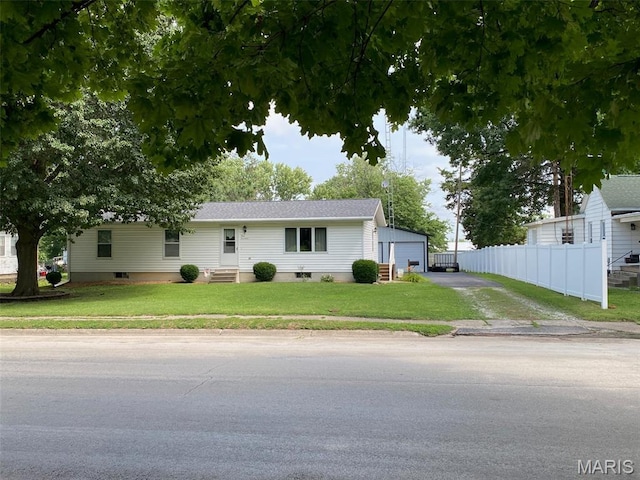 417 E E Un, Nokomis, IL 62075 - photo 2
