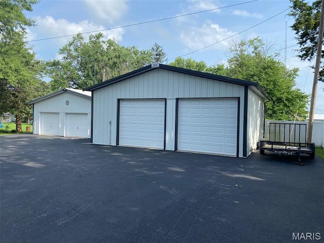 417 E E Un, Nokomis, IL 62075 - photo 8