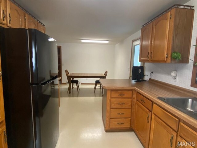 417 E E Un, Nokomis, IL 62075 - photo 12