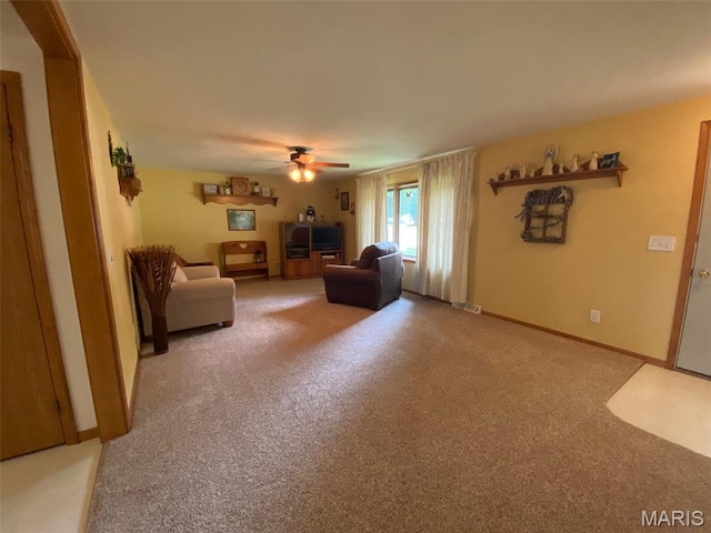 417 E E Un, Nokomis, IL 62075 - photo 15