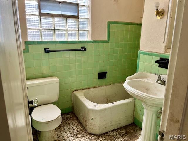 8354 Orchard Ave, Saint Louis, MO 63132 - photo 10