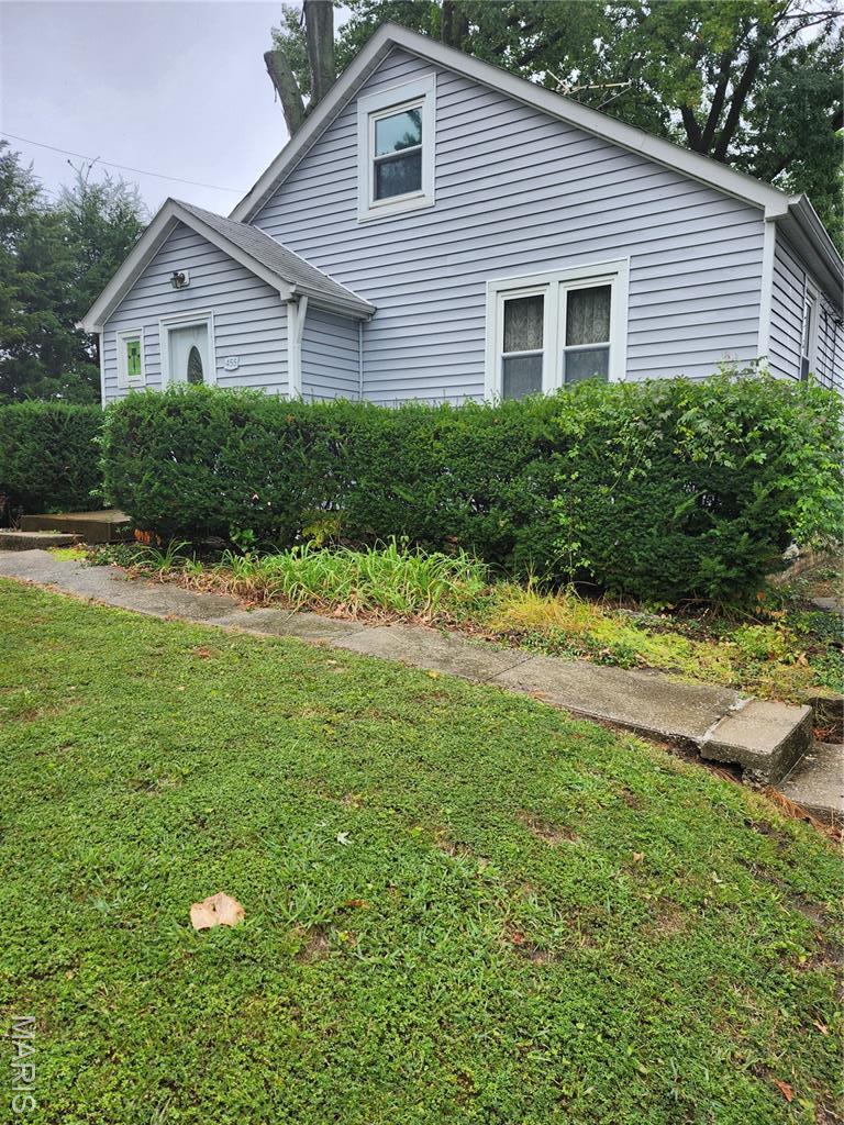 455 Graham Rd, Florissant, MO 63031 - photo 1