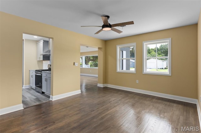 305 E Hauser St, Litchfield, IL 62056 - photo 13