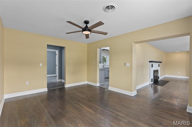 305 E Hauser St, Litchfield, IL 62056 - photo 15