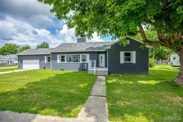 305 E Hauser St, Litchfield, IL 62056 - photo 36