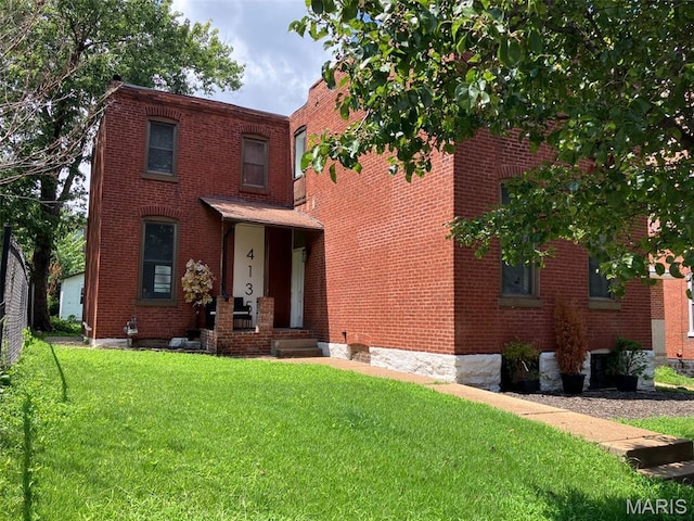 4135 Minnesota Ave, Saint Louis, MO 63118 - photo 1