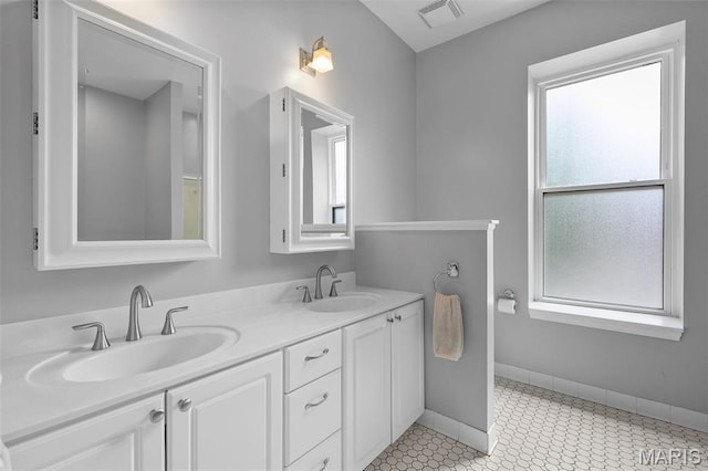 6050 Mcpherson Ave, Saint Louis, MO 63112 - photo 23