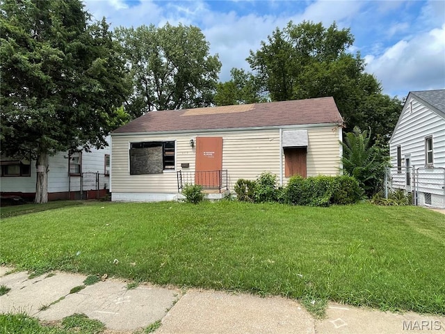 6119 Lillian Ave, Saint Louis, MO 63136 - photo 1