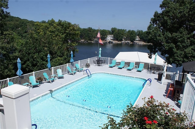 64 Windjammer Cir Unit 2D, Lake Ozark, MO 65049 - photo 2