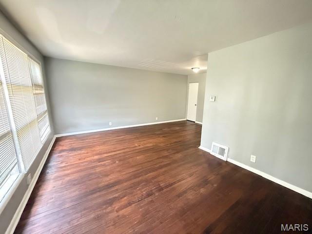 33 Westdell Dr, Dellwood, MO 63136 - photo 2