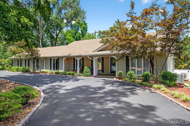 12759 Ladue Rd, Saint Louis, MO 63141 - photo 5