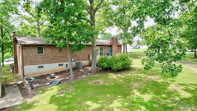 2 Carr Cir, Ofallon, MO 63366 - photo 3