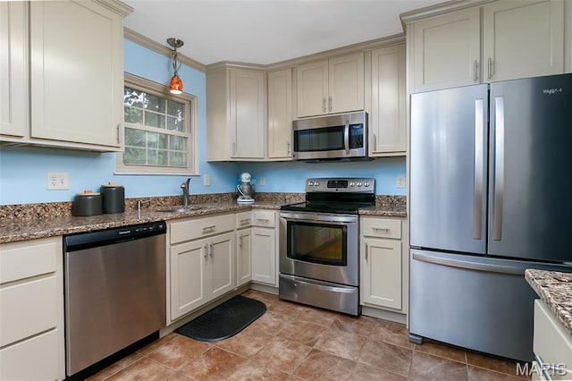 2 Carr Cir, Ofallon, MO 63366 - photo 12