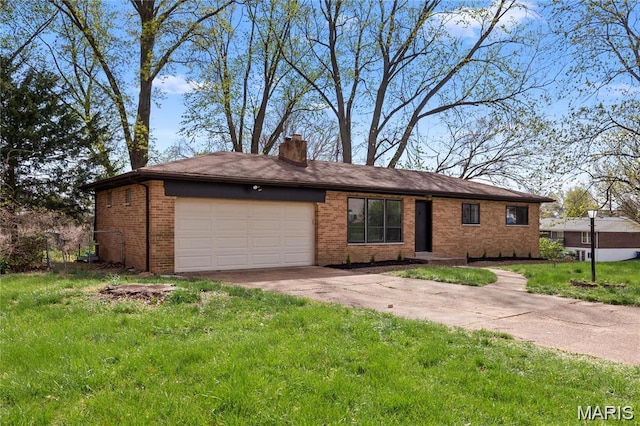 4410 Robbins Mill Rd, Florissant, MO 63034 - photo 1