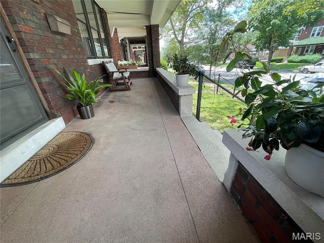 5206 S Grand Blvd, Saint Louis, MO 63111 - photo 3