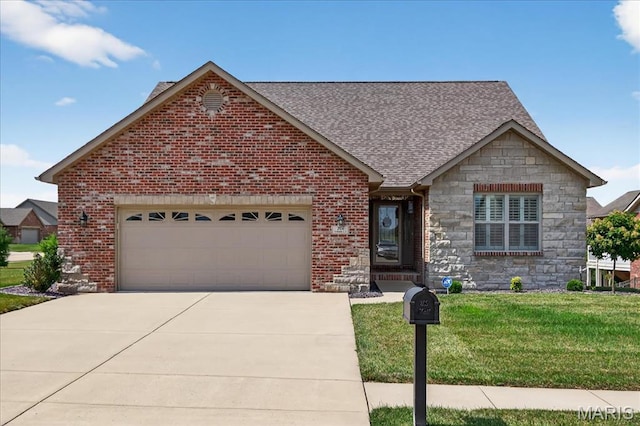 201 Yukon Ct, Waterloo, IL 62298 - photo 1