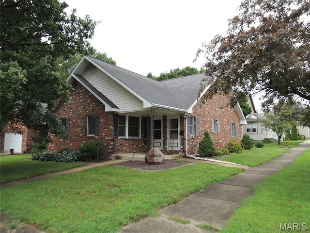 111 S Prairie St, Greenville, IL 62246 - photo 2