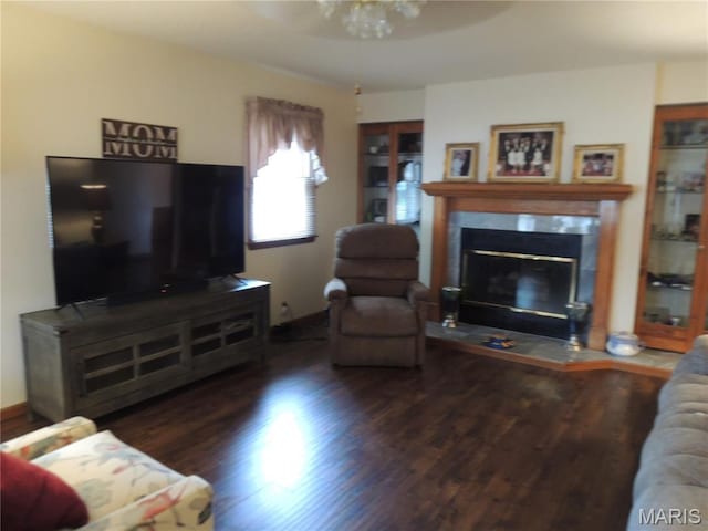 111 S Prairie St, Greenville, IL 62246 - photo 3