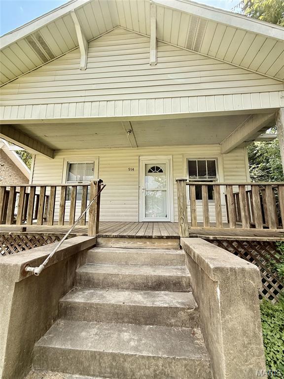 914 S Sprigg St, Cape Girardeau, MO 63703 - photo 2