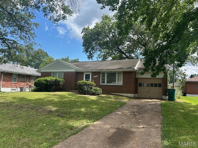 1254 Waldorf Dr, Bellefontaine Nghbrs, MO 63137 - photo 1