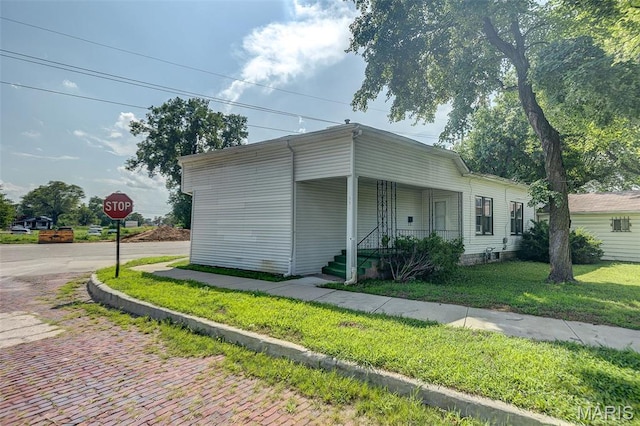351 N 26th St E, St Louis, IL 62205 - photo 2