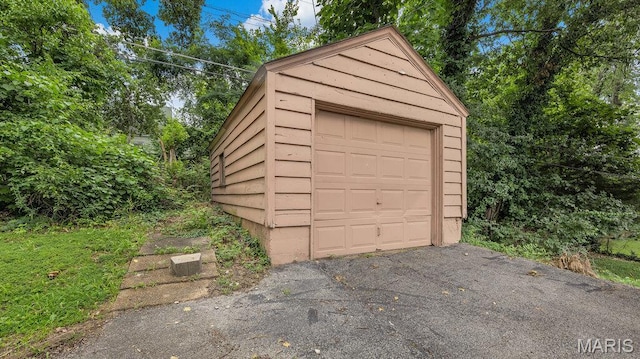 7131 Roland Blvd, Normandy, MO 63121 - photo 35