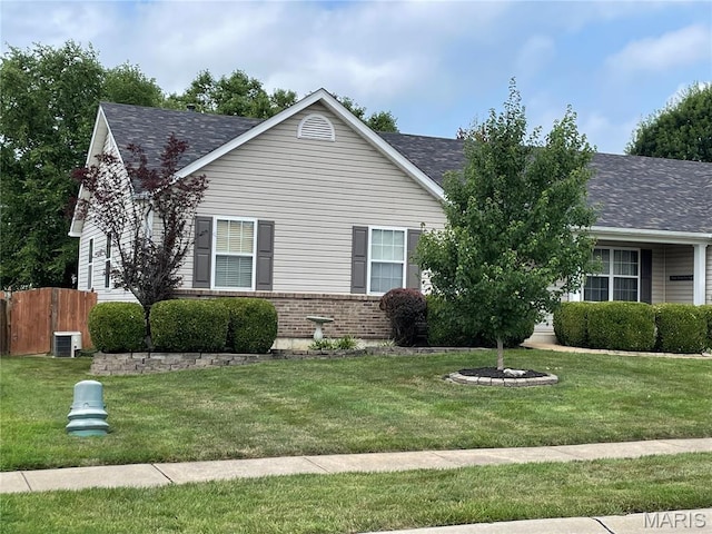 303 Woodson Trail Dr, Wentzville, MO 63385 - photo 2