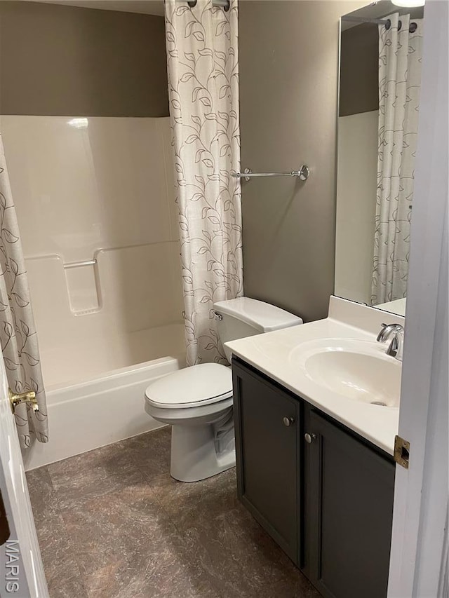 303 Woodson Trail Dr, Wentzville, MO 63385 - photo 8