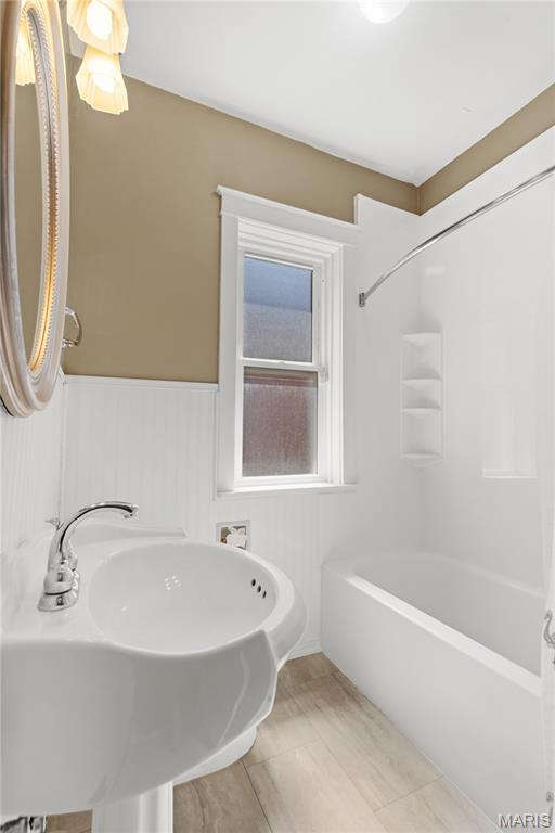 5511 Gresham Ave, Saint Louis, MO 63109 - photo 19