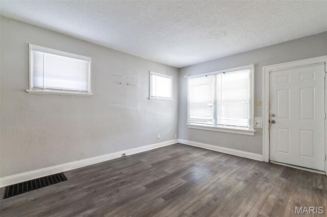 4885 Anderson Ave, Saint Louis, MO 63115 - photo 11