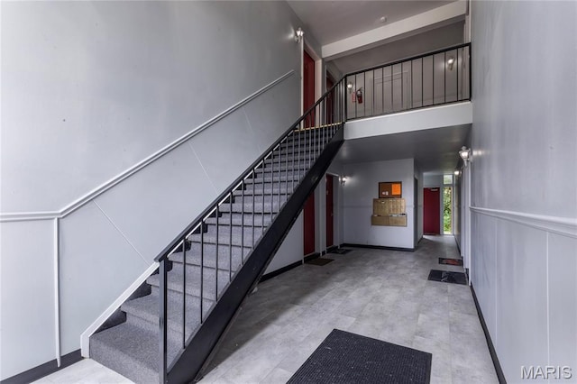 9920 Bunker Hill Drive E, Saint Louis, MO 63123 - photo 3