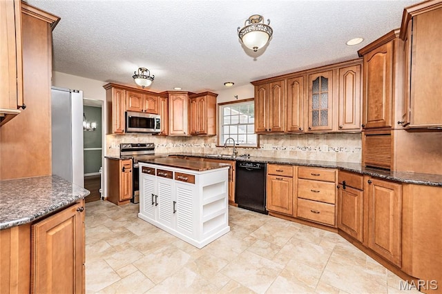 5528 Perigord Dr, Saint Louis, MO 63129 - photo 8