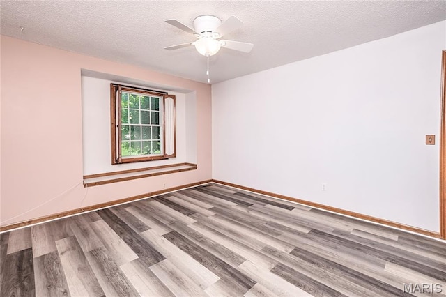 5528 Perigord Dr, Saint Louis, MO 63129 - photo 22
