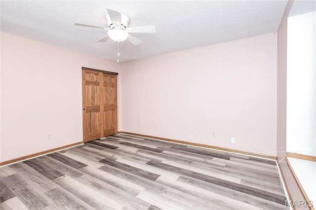5528 Perigord Dr, Saint Louis, MO 63129 - photo 23