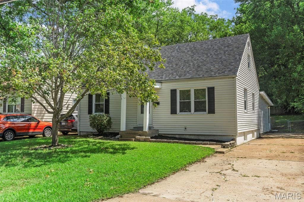 3724 Gordon Ave, St John, MO 63114 - photo 1