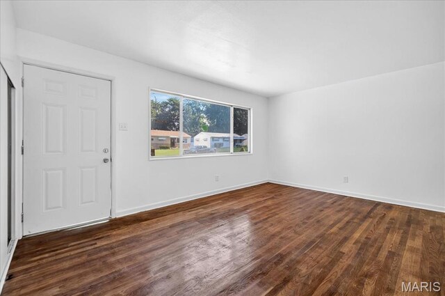 1050 Ozment Dr, Florissant, MO 63033 - photo 5