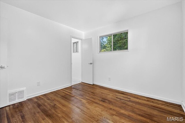 1050 Ozment Dr, Florissant, MO 63033 - photo 20