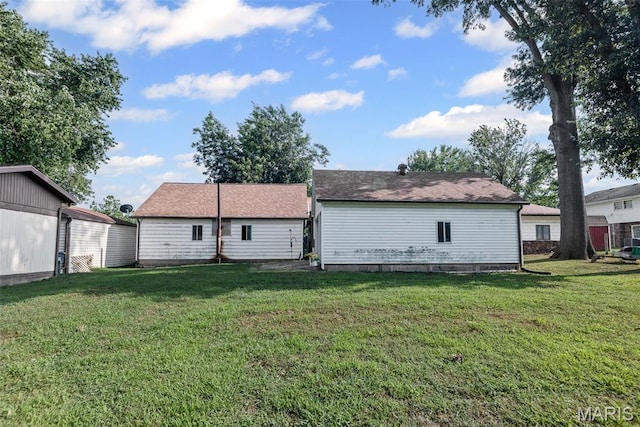 405 E Clinton, Pinckneyville, IL 62274 - photo 10