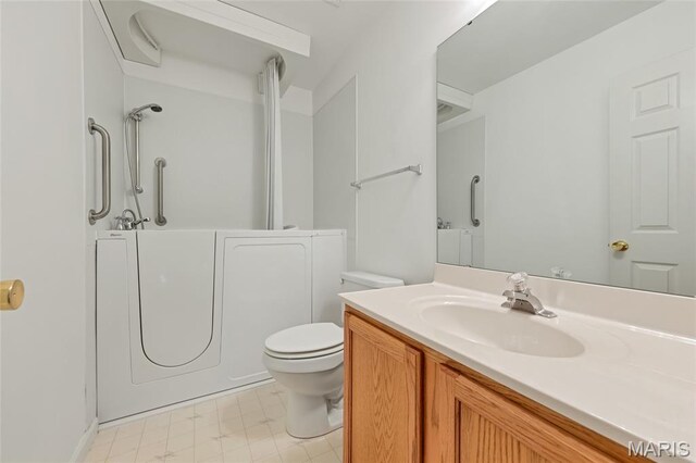 3184 Country Bluff Dr, Saint Charles, MO 63301 - photo 12