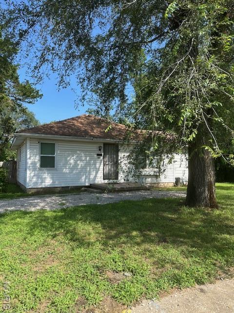 801 N 71st St E, St Louis, IL 62203 - photo 2