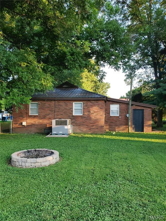 407 Wilbur St, East Prairie, MO 63845 - photo 17
