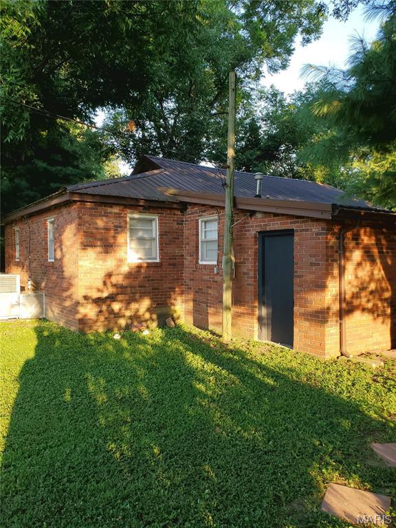 407 Wilbur St, East Prairie, MO 63845 - photo 18