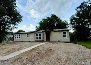 202 Ruth Ave, Scott City, MO 63780 - photo 2