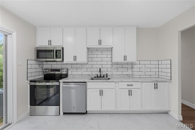 7040 Clover Ln, Hazelwood, MO 63042 - photo 8